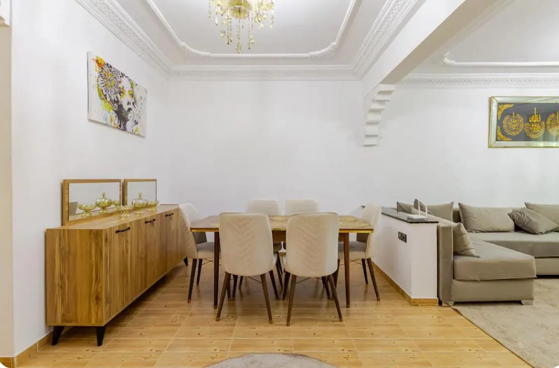 Charming Two-Bedroom Apartment In Gueliz,Marrakesh 0*, Marrakesh